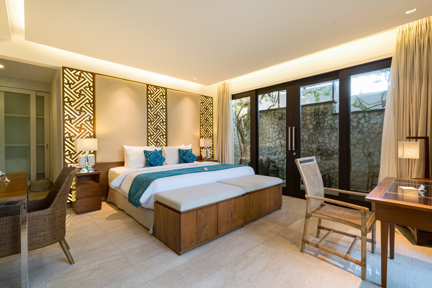 Pandawa Cliff Estate - The Pala - Upstairs twin bedroom